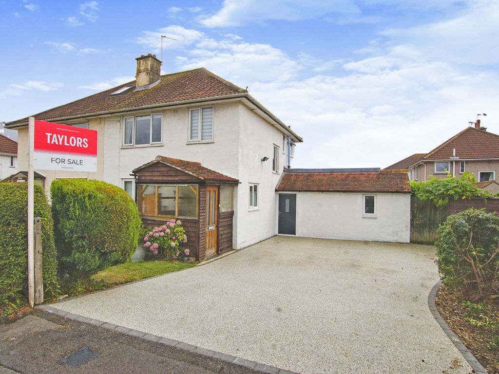 3 bed semidetached house for sale in Bradley Road, Patchway, Bristol