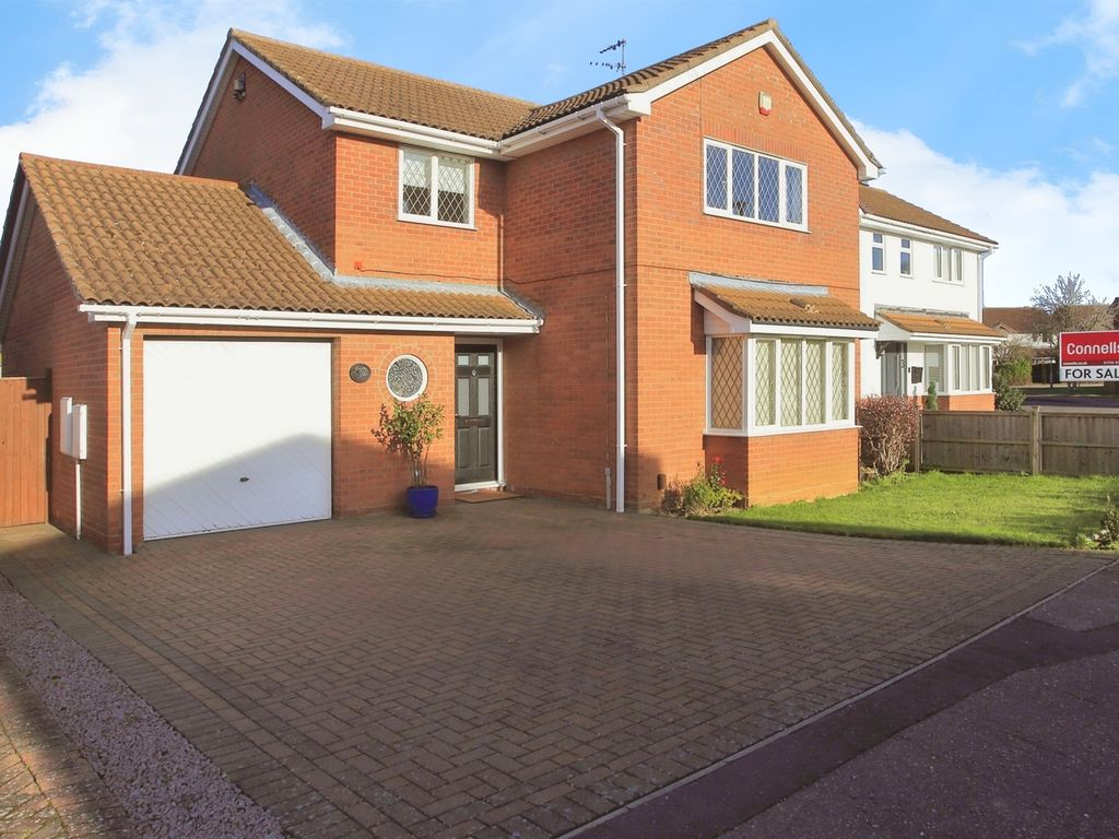 4 bed detached house for sale in Temple Grange, Werrington