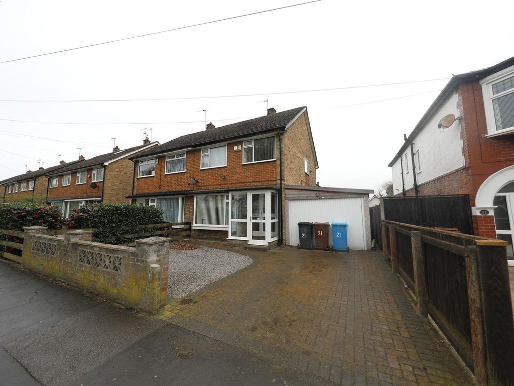 3 bed semidetached house for sale in Hall Road, Hull HU6 Zoopla