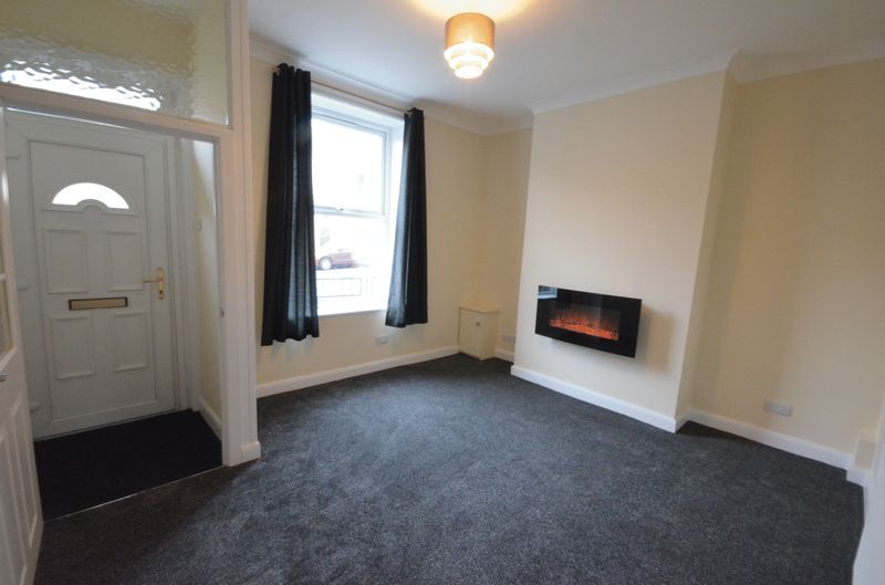 2 bed terraced house to rent in Dill Hall Lane, Church, Accrington BB5
