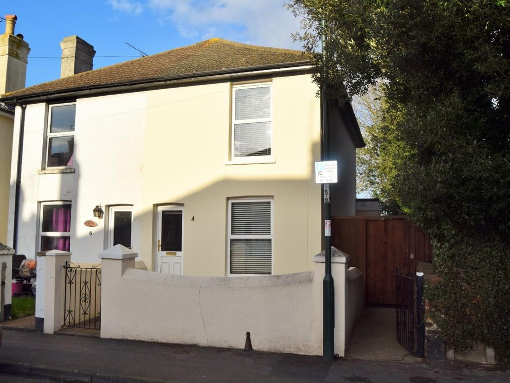 2 bed semidetached house to rent in Tufton Road, Rainham, Gillingham ME8, £1,150 pcm Zoopla