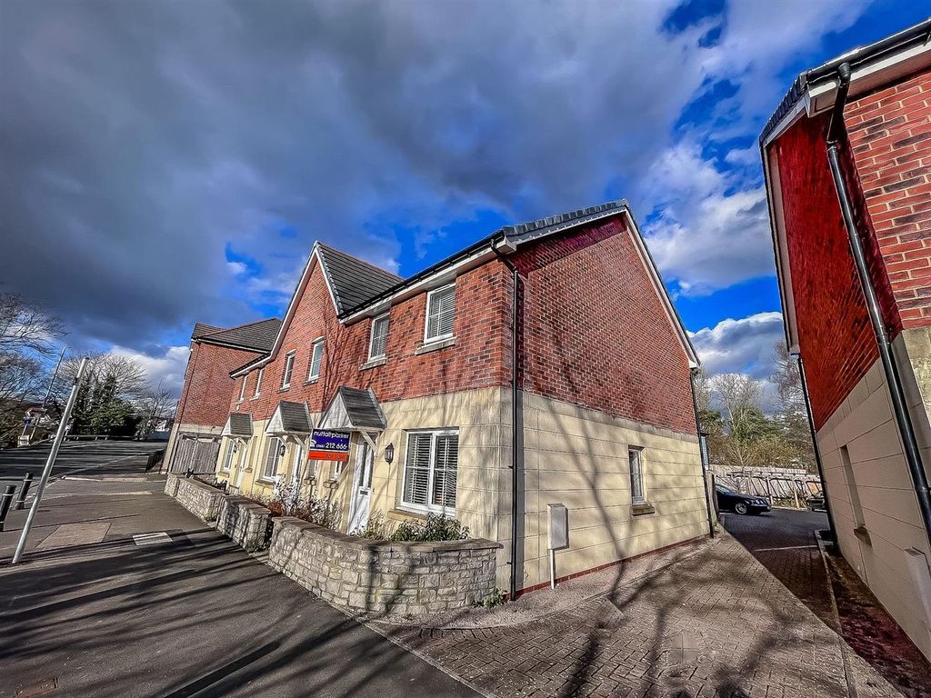 3 bed terraced house for sale in Tregwilym Road, Rogerstone, Newport