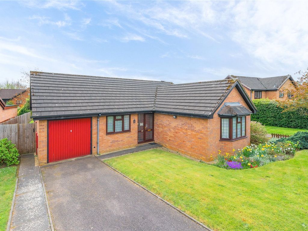 2 bed bungalow for sale in Moorland Drive, Priorslee, Telford