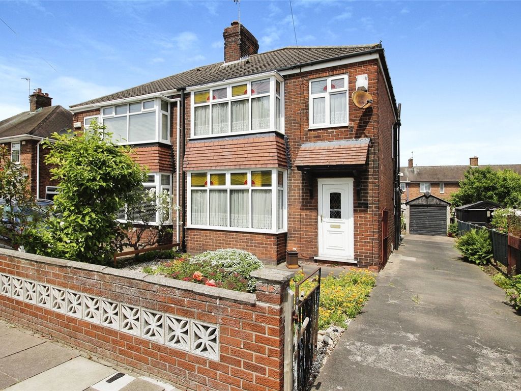 3 bed semidetached house for sale in Western Road, Goole, East