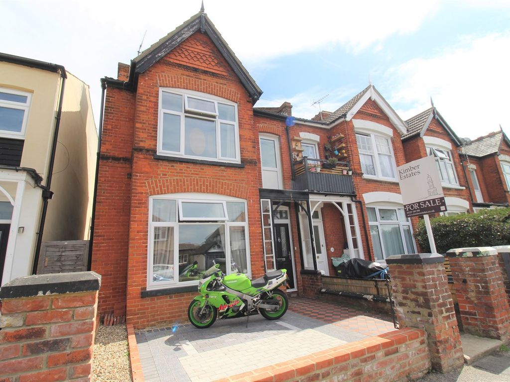 4 bed end terrace house for sale in Douglas Road, Herne Bay CT6, £