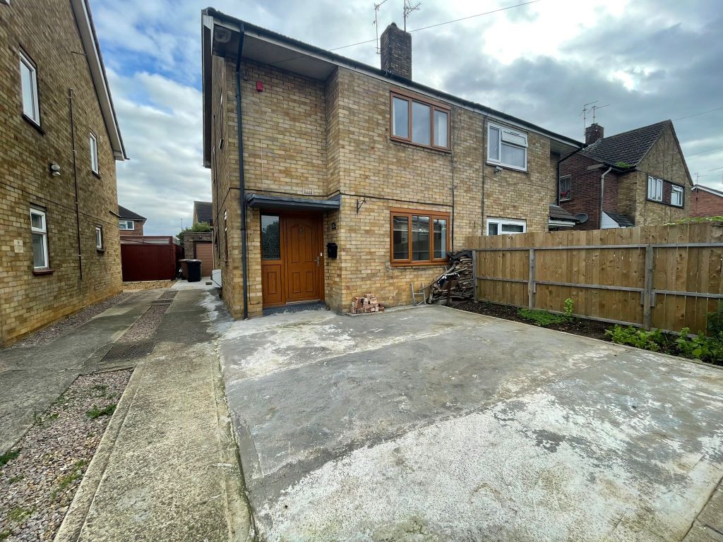 3 bed semidetached house for sale in Furze Ride, Peterborough PE1, £