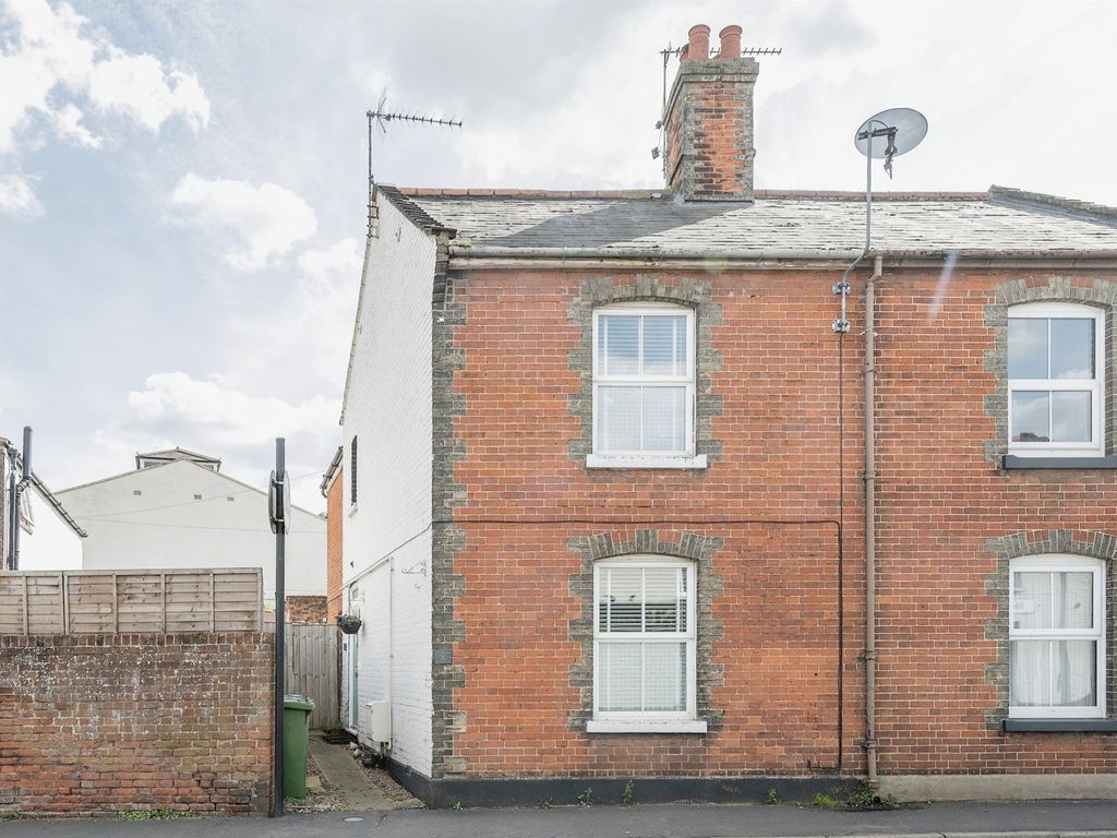 2 bed semidetached house for sale in Mundesley Road, North Walsham