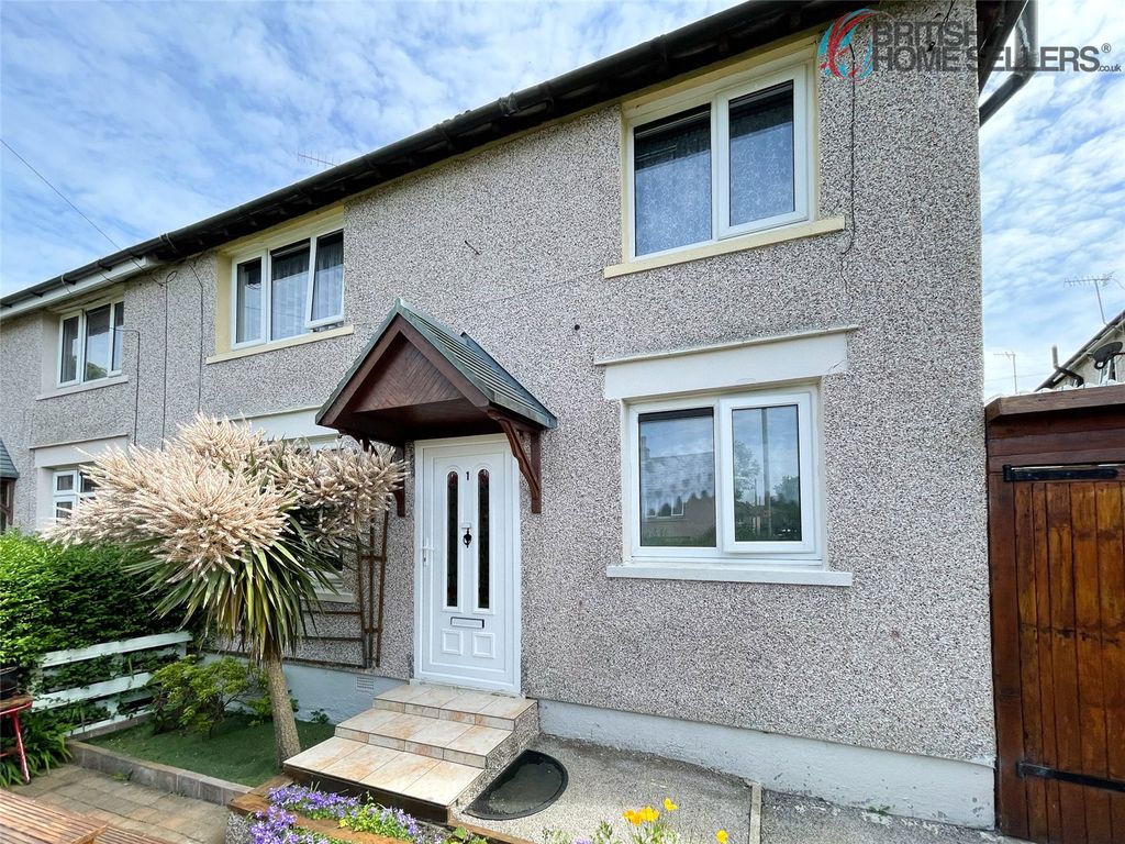 3 bed semidetached house for sale in Ashdale Place, Lancaster