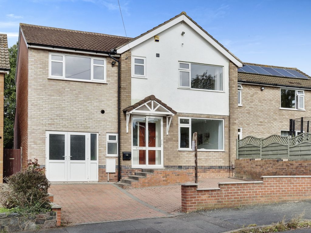 4 bed semidetached house for sale in Holywell Drive, Loughborough LE11