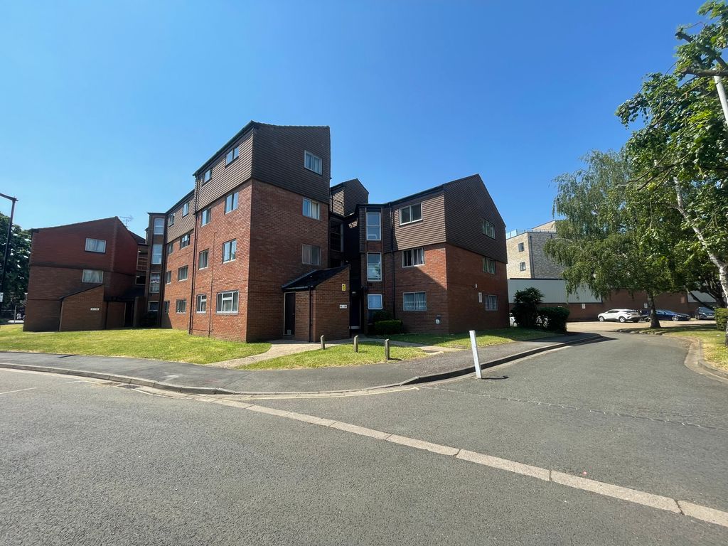 1 bed flat for sale in Cranston Close, Hounslow TW3 Zoopla