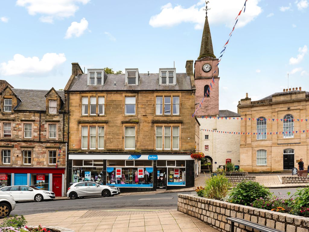 1 bed flat to rent in Market Place, Jedburgh TD8, £495 pcm Zoopla