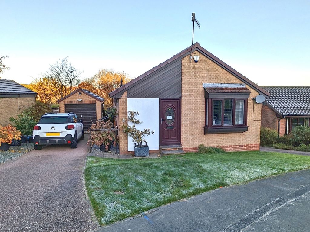 2 bed bungalow for sale in Celandine Gardens, Bradway S17, £365,000