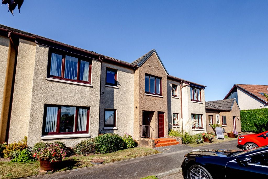 2 bed flat for sale in Kirk Street, Prestwick, South Ayrshire KA9, £