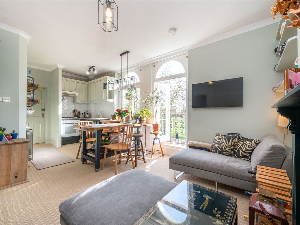 1 bed flat for sale in Highbury Crescent, Highbury N5, £650,000 Zoopla