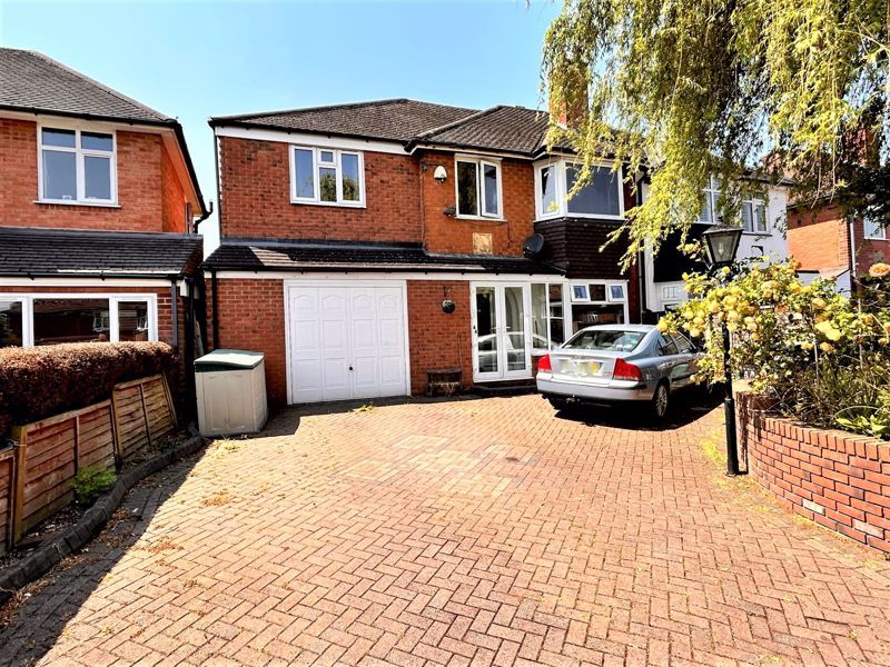 5 bed semidetached house for sale in Ivy Road, 152334 B73 Zoopla