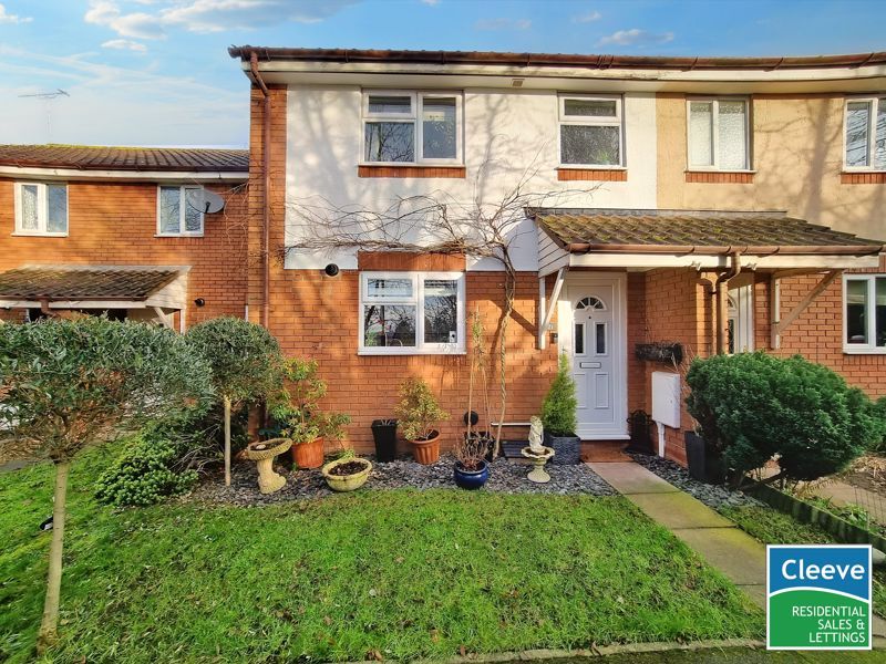 3 bed terraced house for sale in Deacons Place, Cleeve