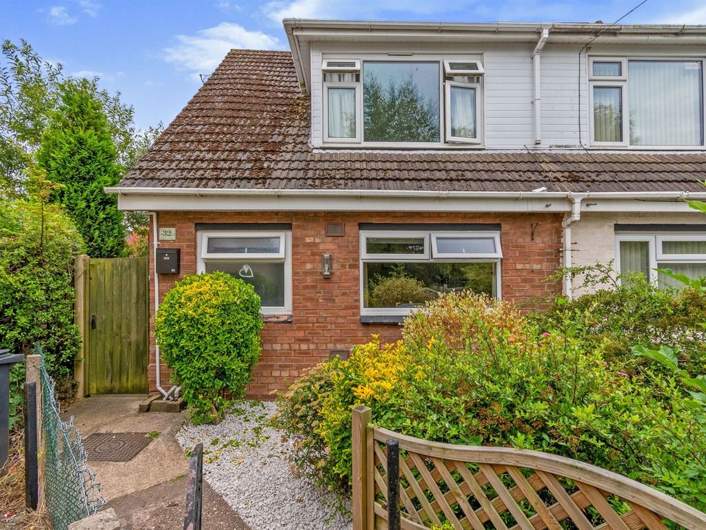 3 bed end terrace house for sale in Poplar Avenue, Burntwood WS7 Zoopla