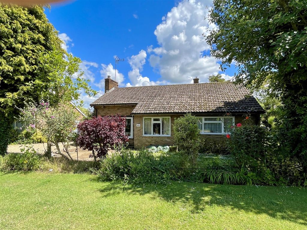 2 bed bungalow for sale in Station Road, Haddenham, Ely CB6 Zoopla