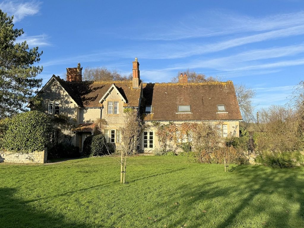 4 bed detached house for sale in Parbrook, Glastonbury, Somerset BA6, £