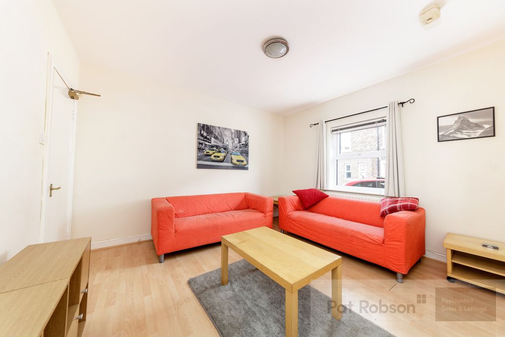 3 bed flat to rent in Stratford Road, Heaton, Newcastle Upon Tyne NE6