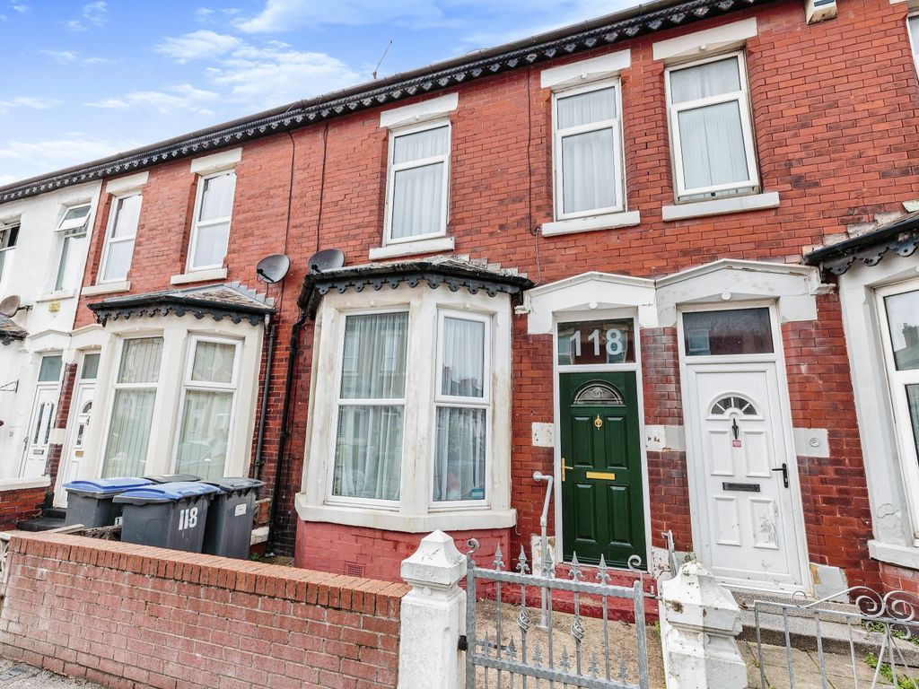 3 bed terraced house for sale in Peter Street, Blackpool FY1, £80,000