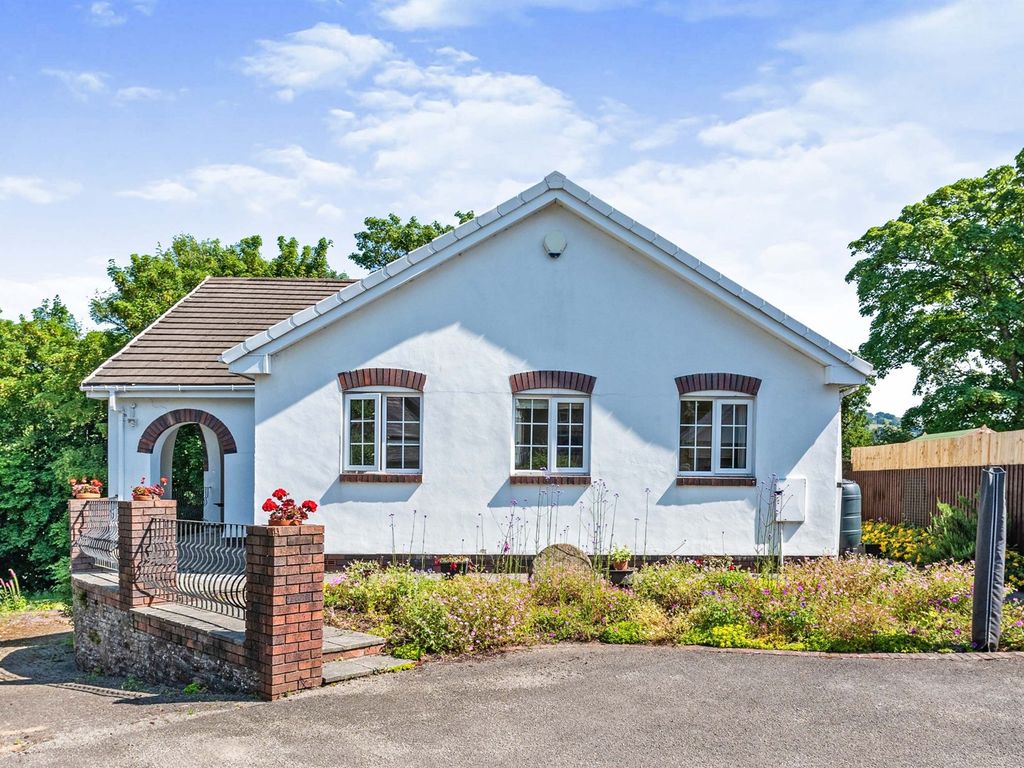 4 bed detached house for sale in Old Bedwas Road, Porset, Caerphilly CF83 Zoopla