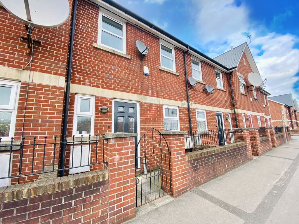 2 bed terraced house for sale in Bolt Street, Newport NP20 Zoopla
