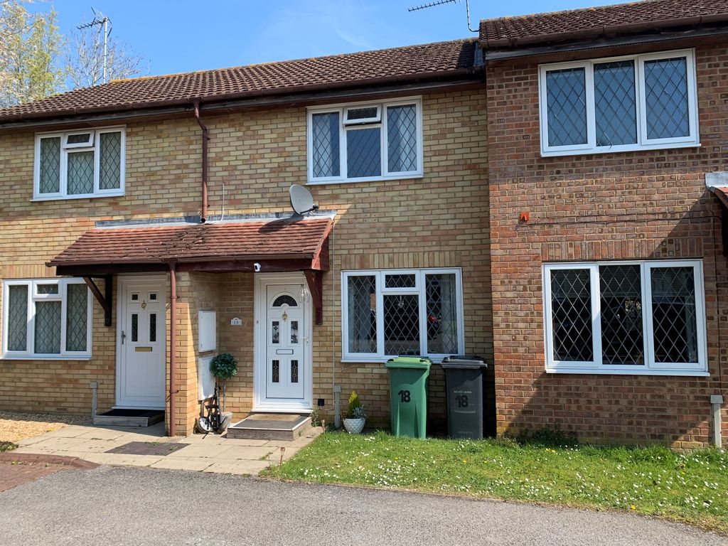 2 bed terraced house to rent in Calleva Close, Basingstoke RG22 Zoopla