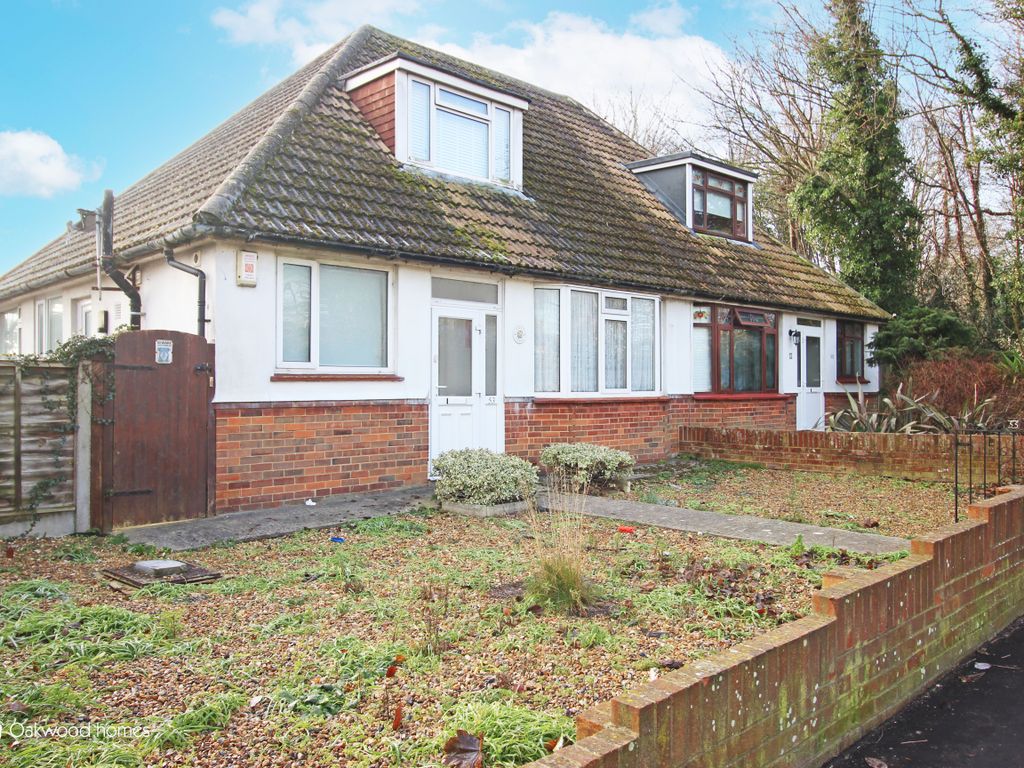 3 bed semidetached house for sale in Canterbury Road, WestgateOnSea