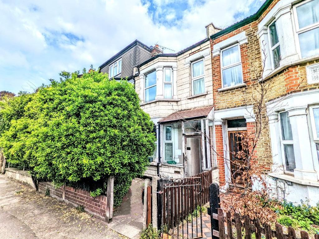 2 bed terraced house for sale in Haydons Road, Wimbledon, London SW19 Zoopla