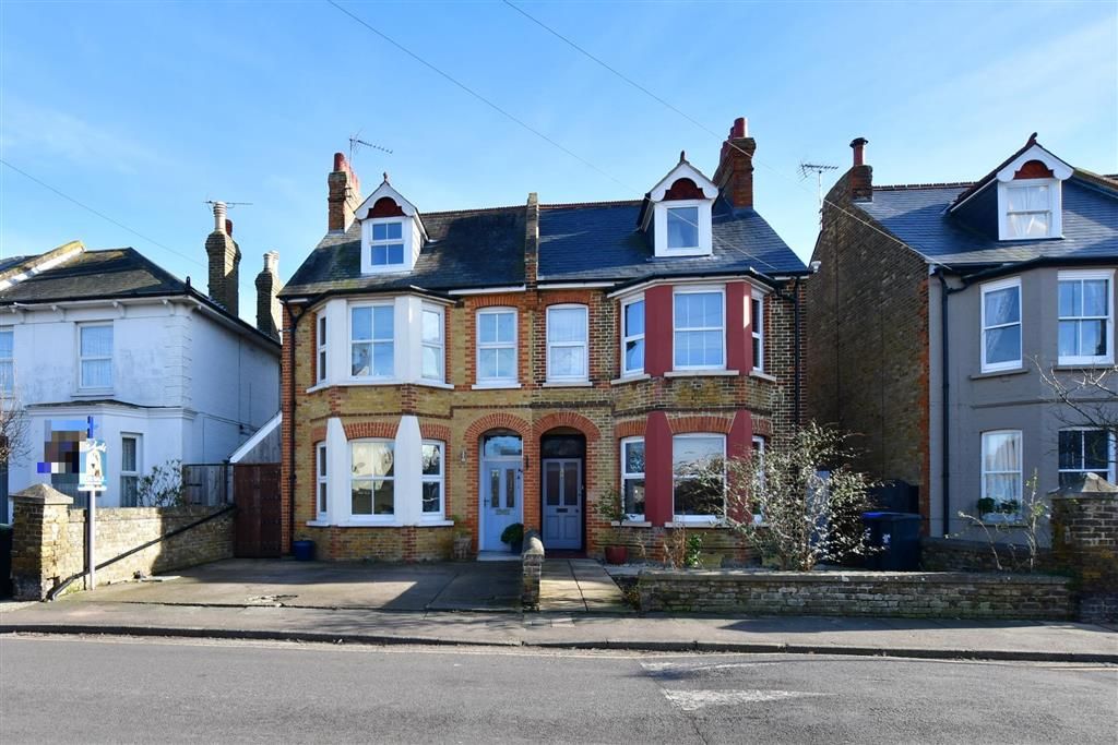 4 bed semidetached house for sale in Albion Road, Birchington, Kent