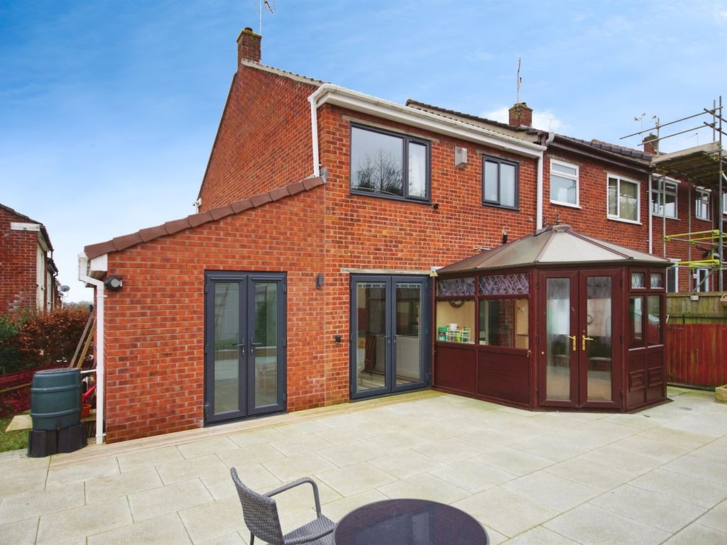 3 bed end terrace house for sale in The Reddings, Kingswood, Bristol