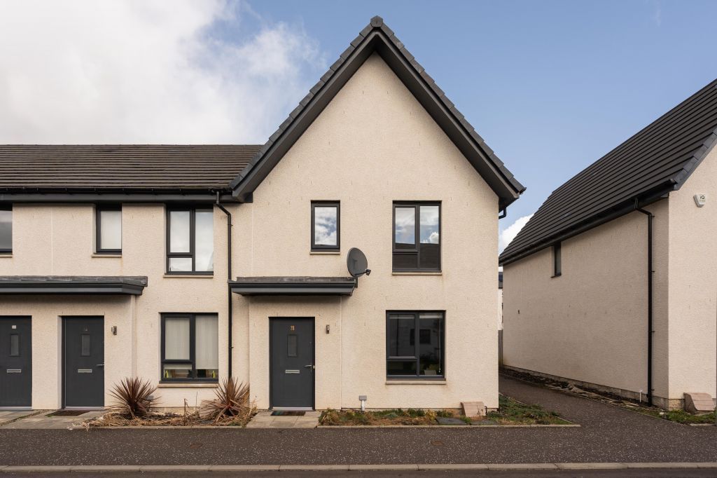 3 bed property for sale in 26 Craw Yard Drive, Edinburgh EH12 Zoopla