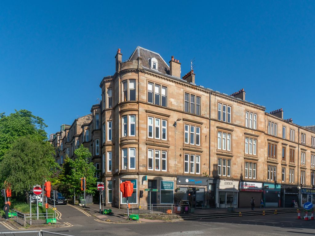 5 bed for sale in Cathcart Road, Glasgow G42 Zoopla