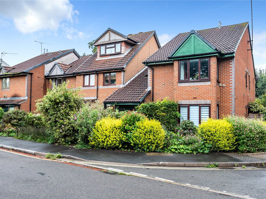 Oak Lane, Isleworth, Middlesex TW7  