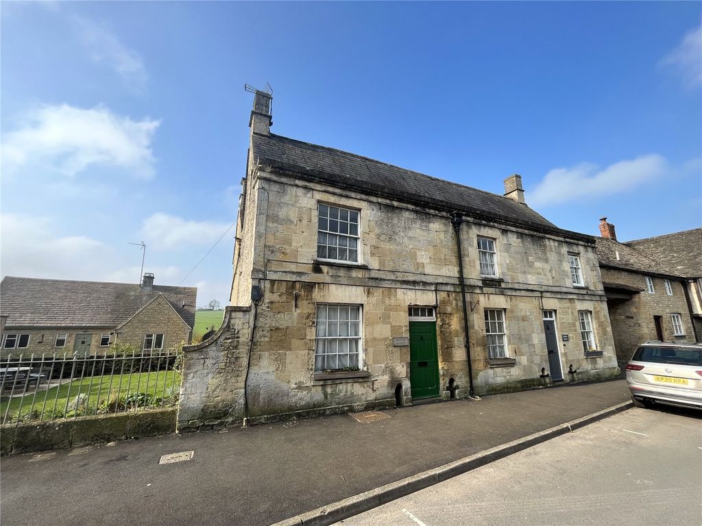 4 bed semidetached house for sale in High Street, Northleach