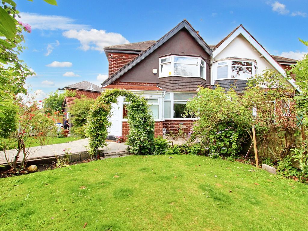 3 bed semidetached house for sale in Heys Road, Prestwich M25 Zoopla