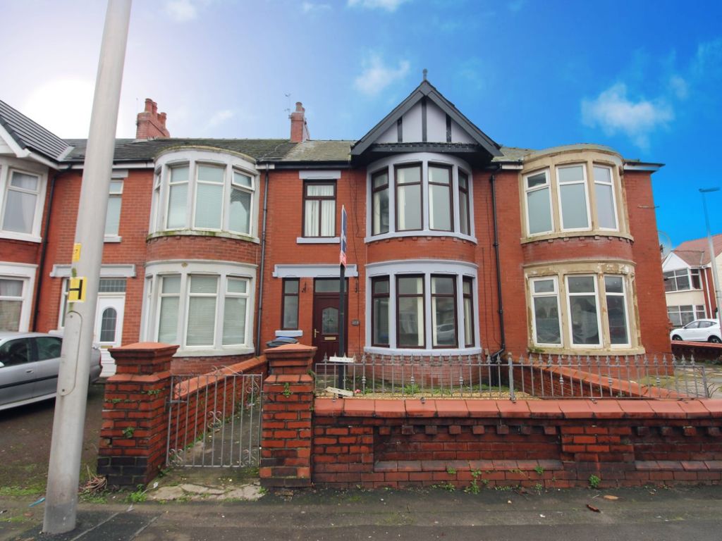 3 bed terraced house for sale in Waterloo Road, South Shore FY4 Zoopla