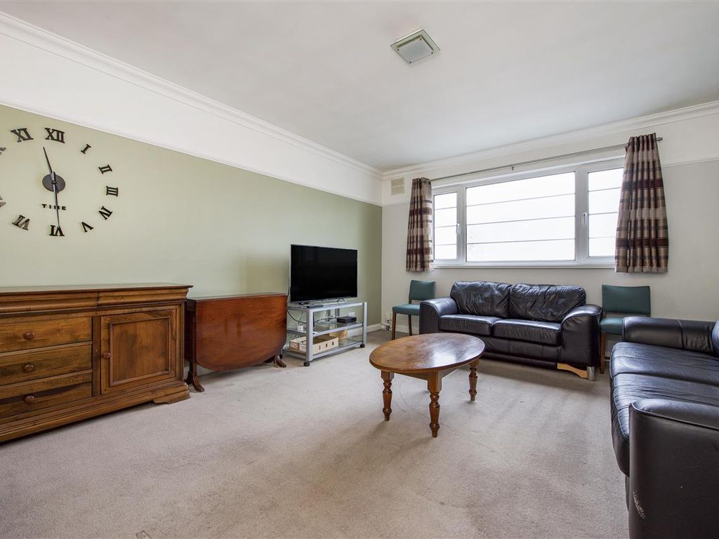 2 bed flat for sale in Merton Mansions, Bushey Road, Raynes Park SW20