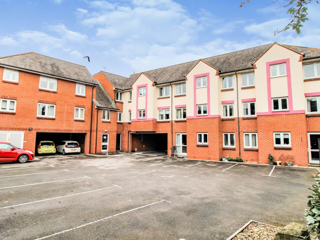 1 bed flat for sale in Cricklade Street, Swindon SN1 Zoopla