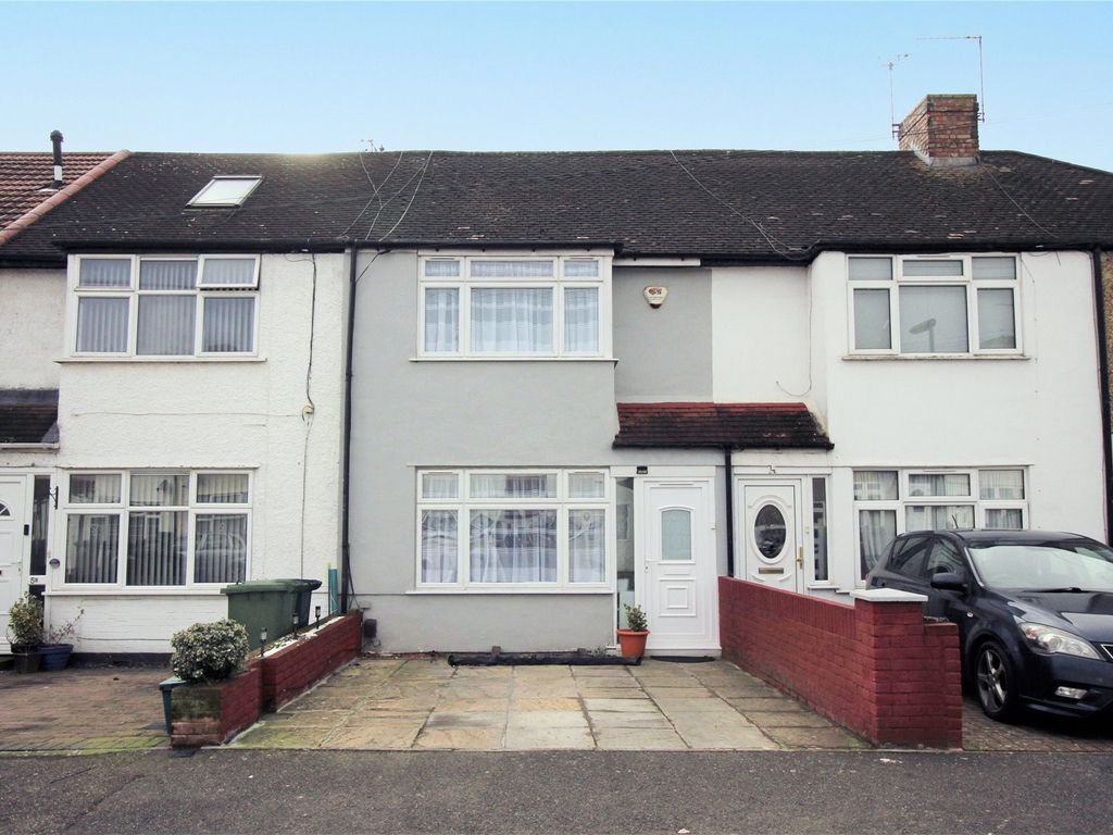 3 bed terraced house for sale in Stanwell, Staines, Surrey TW19 Zoopla
