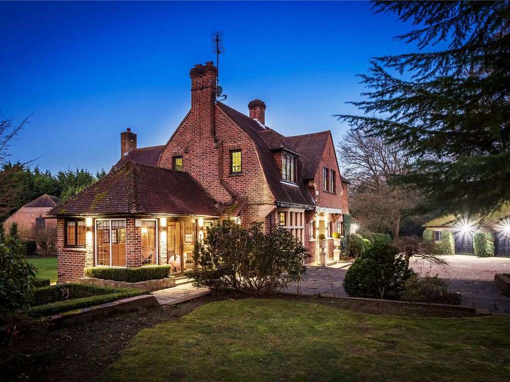 4 bed detached house for sale in Shrubbs Hill, Chobham, Surrey GU24