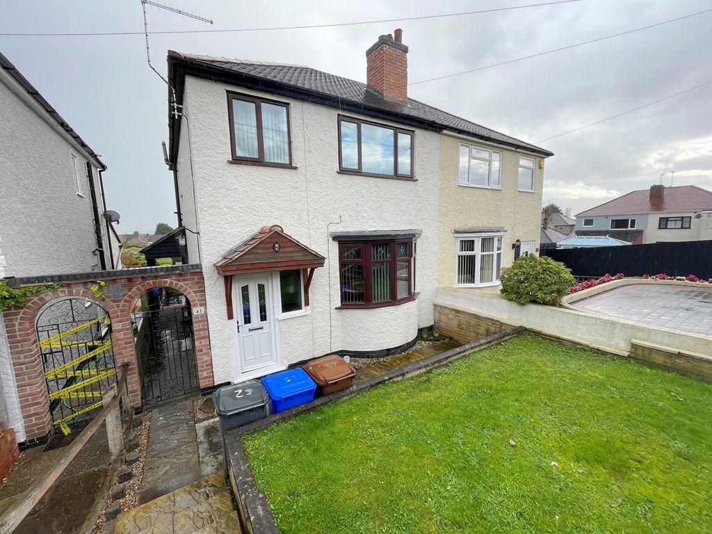 3 bed semidetached house for sale in Norton Road, Outwoods, BurtonOn