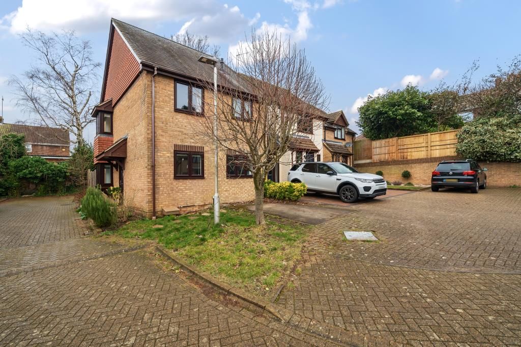 3 bed linkdetached house for sale in Ascot, Berkshire SL5, £475,000