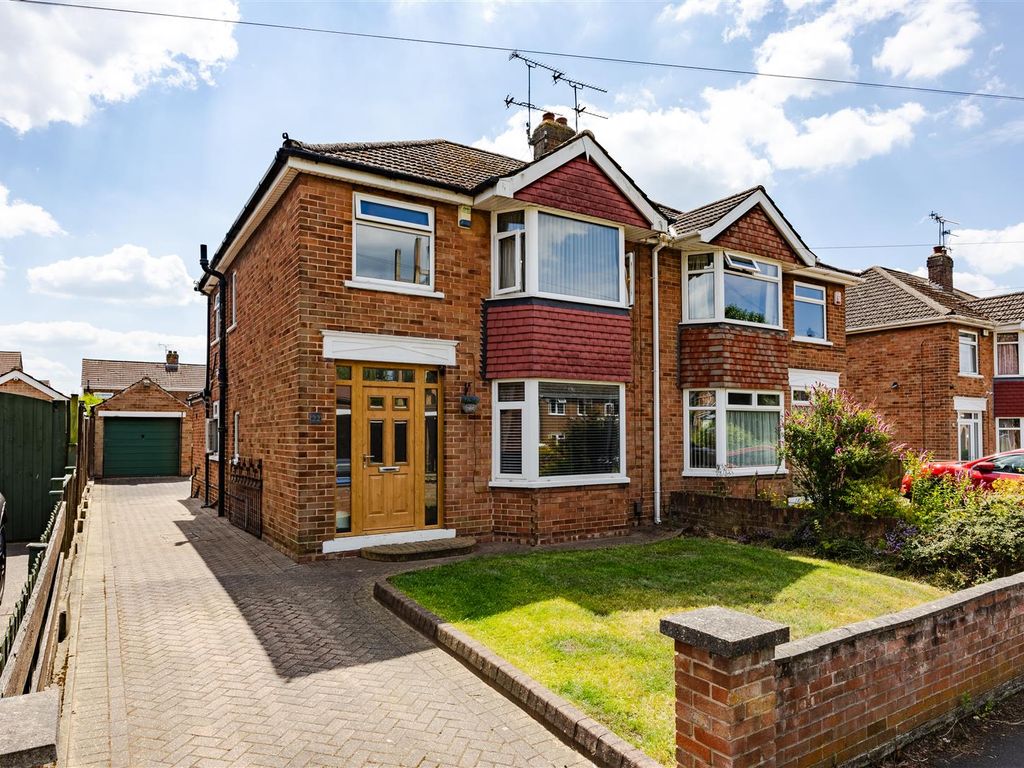 3 bed semidetached house for sale in Mirfield Road, Scunthorpe DN15, £