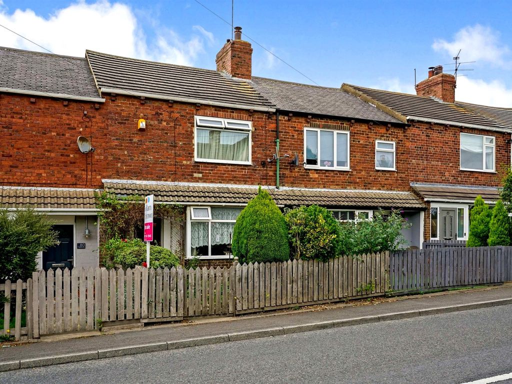 2 bed terraced house for sale in Sturton Lane, Garforth, Leeds LS25