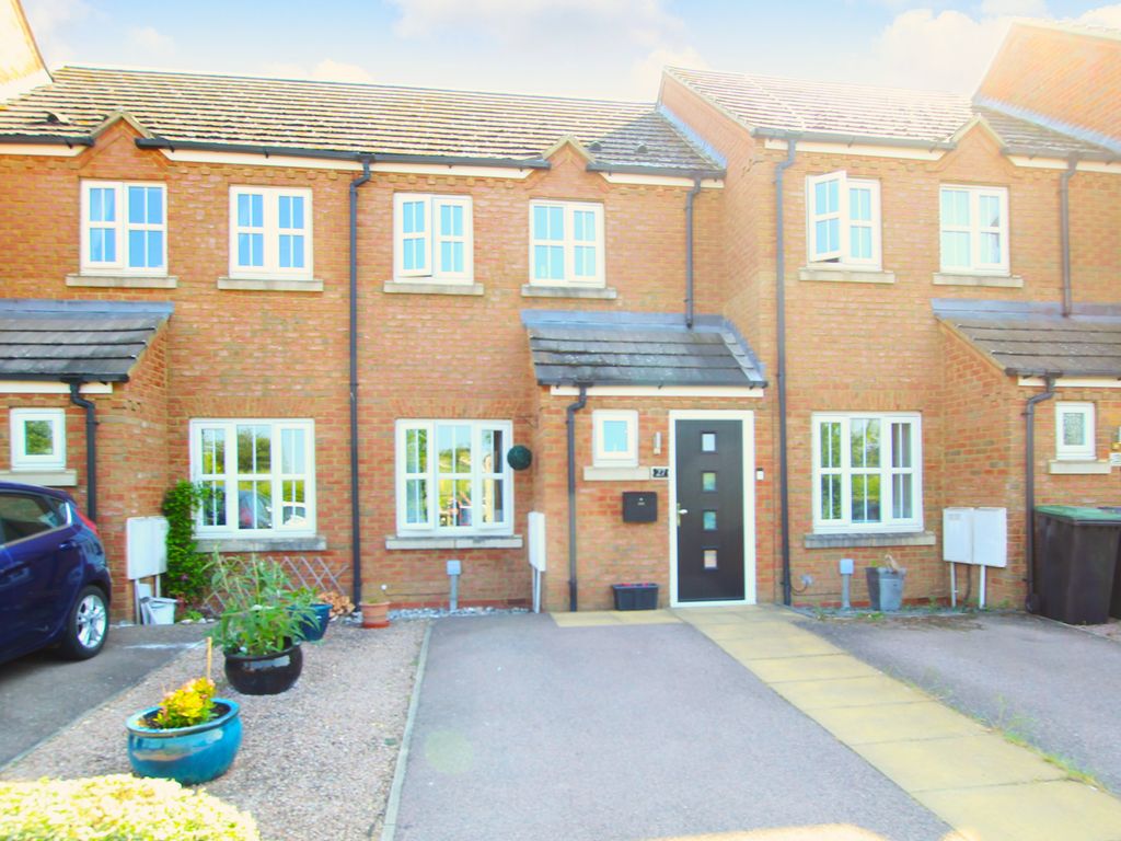 2 bed terraced house for sale in Goldfinch Drive, Sandy SG19 Zoopla