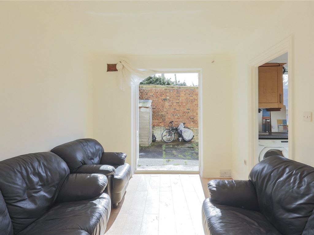 2 bed flat to rent in Ponder Street, Islington, London N7 Zoopla