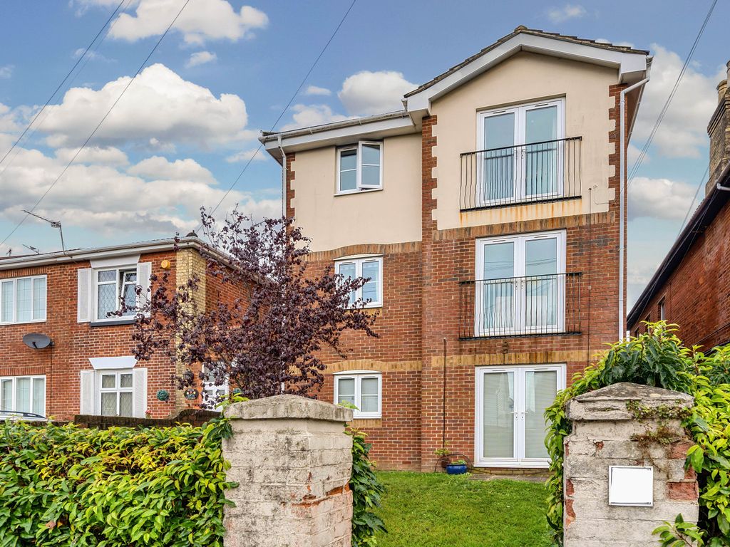 6 bed flat for sale in Millbrook Road East, Freemantle, Southampton