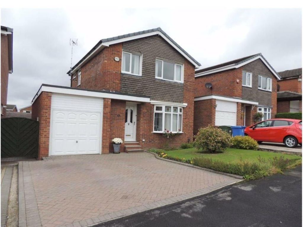 3 bed detached house to rent in Thaxted Drive, Stockport SK2 Zoopla